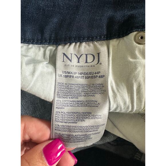 NWT NYDJ Ellie Poetry Jean Shorts 14P 14 Petite Beach Summer - Picture 3 of 7